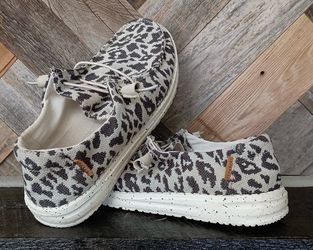 Hey Dude Wendy Woven Cheetah Gray Women’s Size 7