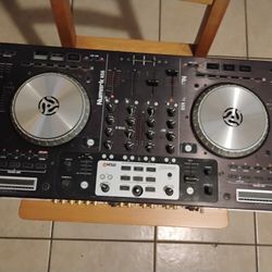 Dj Mixer