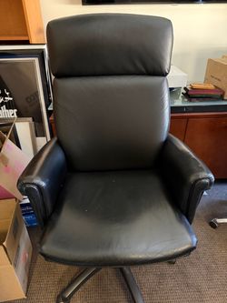 Executive leather chair