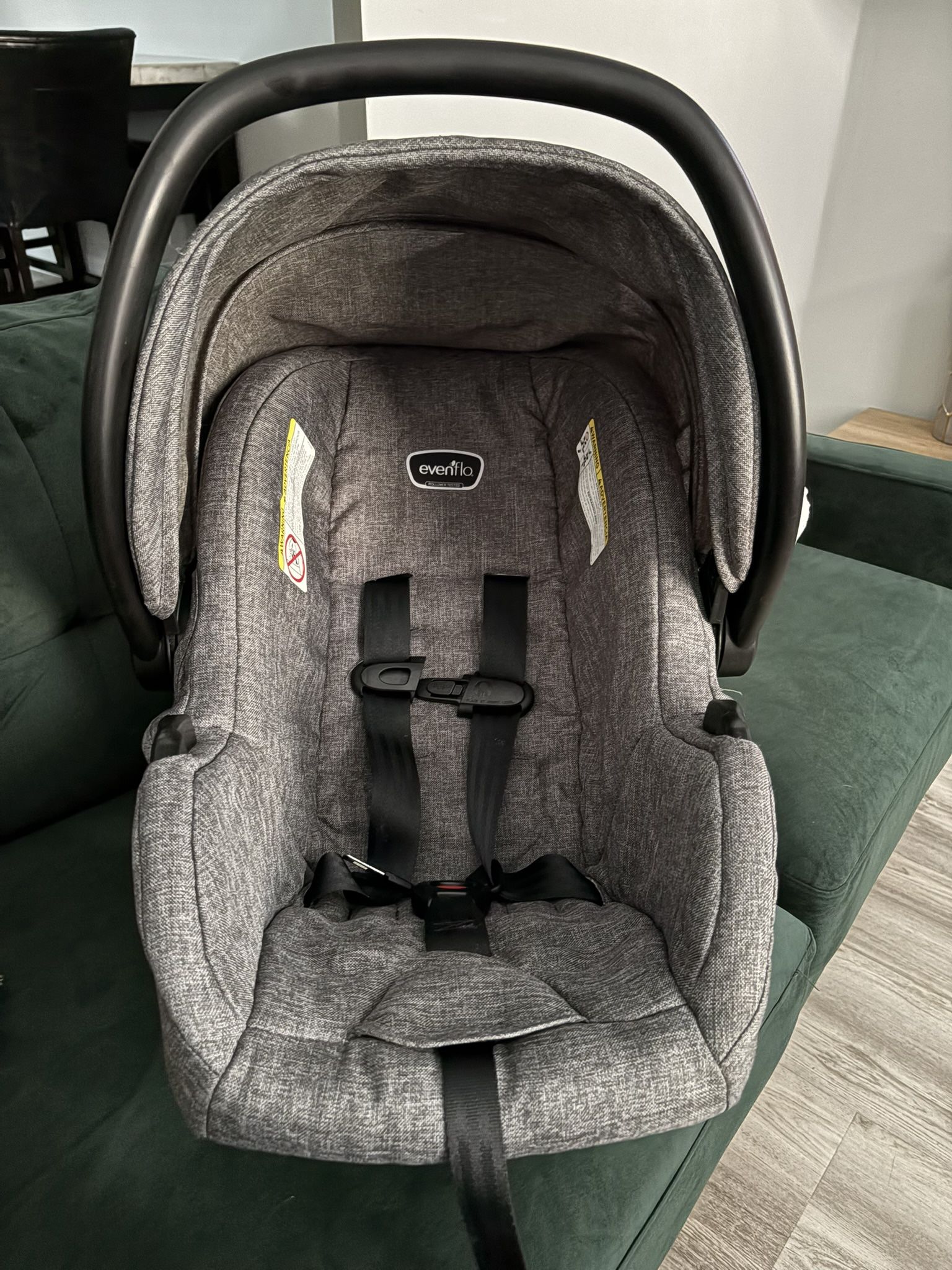 Evenflo Infant Car Seat w/ Base