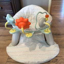 Hop skip Baby Seat 
