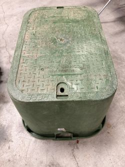 Irrigation Control Valve Box with Lid