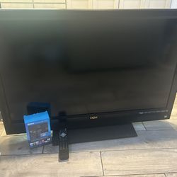 42” Vizio TV and Unused Roku For Sale 