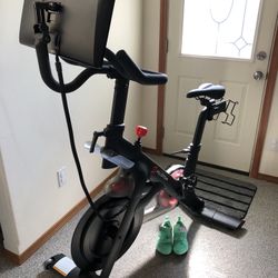 Peloton screen for sale sales