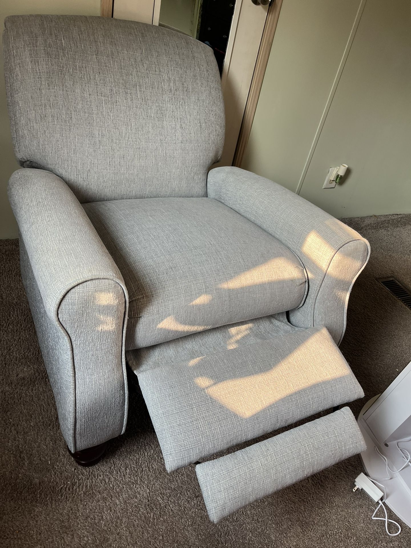 Recliner Chair