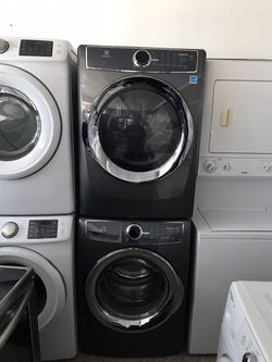 ElectroluxWasher And Dryer Set 
