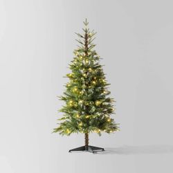 Pre-Lit Indexed Artificial Christmas Tree with Twinkling White Lights - Wondershopâ„¢