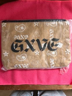 NEW Gwen Stefani GXVE Makeup Bag