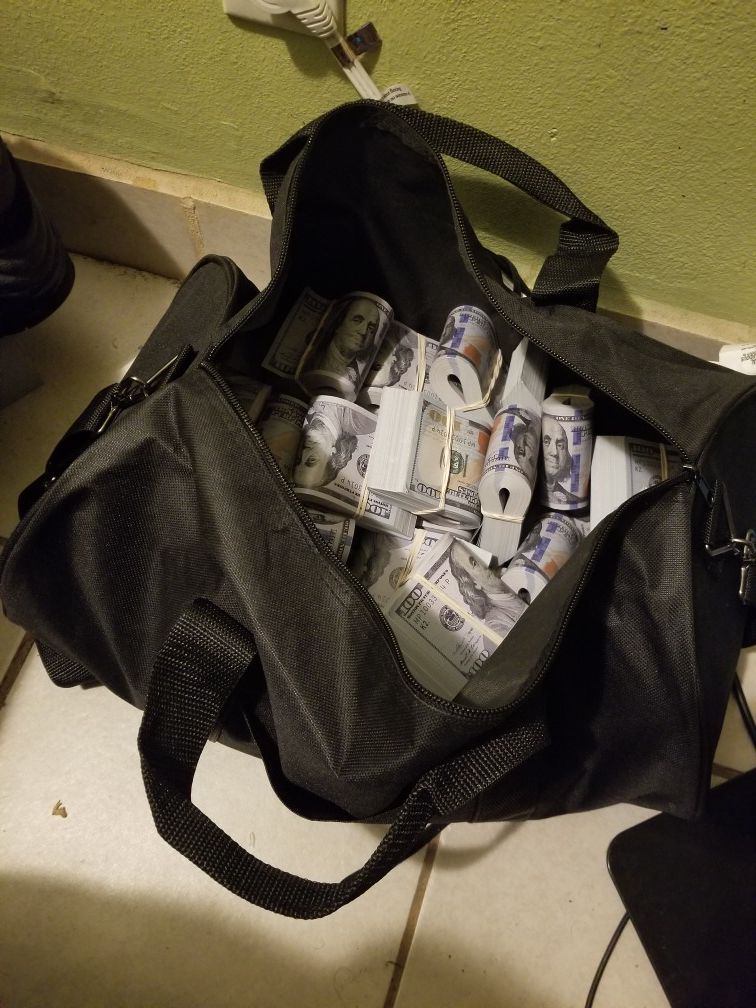 PProp Monney Dufflee Bag (for motion picture use)
