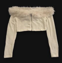 White faux fur off the shoulder crop jacket