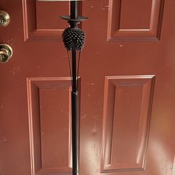 RUSTIC METAL FLOOR LAMP A’ PINECONE EMBELLISHMENT WORKING CONDITION 
