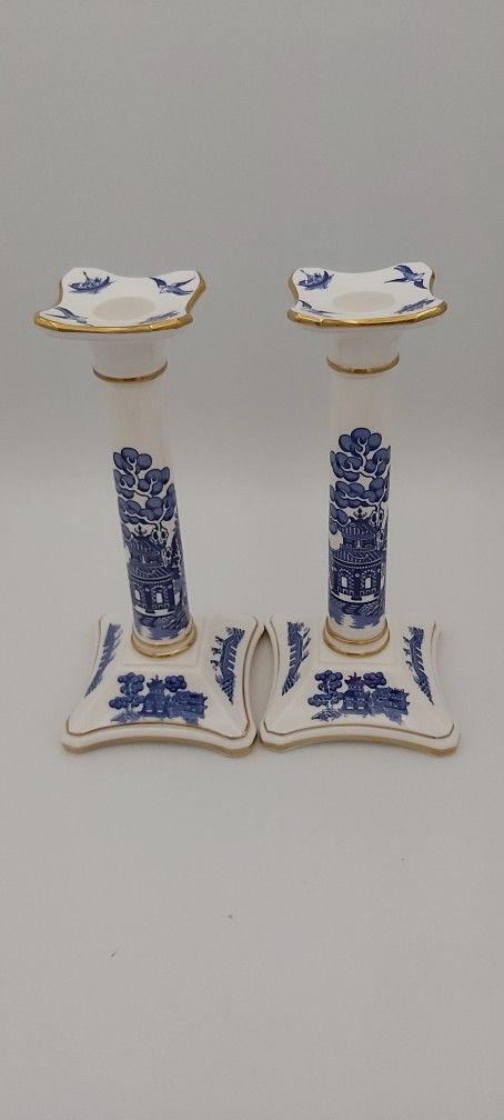 2 Rare Vintage Coalport "Blue Willow" Candlestick Holders With Gold Trim Made In England