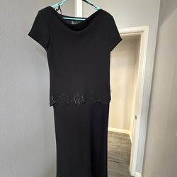 Women’s dress