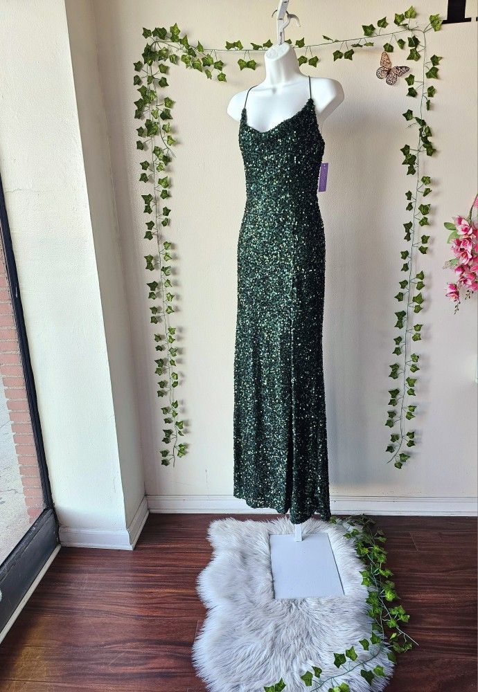 slim fit dress slacks Dama Dresses for Quinceanera in Emerald Green Style 874 Quince Outfit main image 0