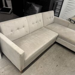 Light Beige Sectional Sofa with Storage Chaise (Free Delivery)🚚