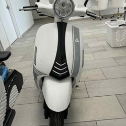 Scooter Ascend bella