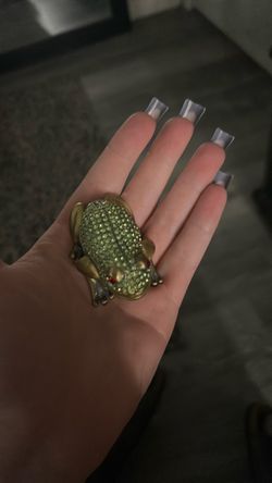 Jeweled Frog Trinket Box Figurine