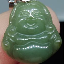 Natural Burmese Jadeite Jade TypeA Pendant Mini Buddha. 