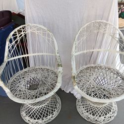 Mid Century Russell Woodard Spun Fiberglass Patio Chairs