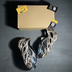 Yeezy Foam Runner ‘MX Cinder’ Brand New FREE U.S Shipping! 