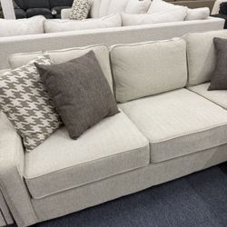 Brand New Sectionals Only @ FURNITURE LOVE ❤️ Same Day Delivery 🚚 