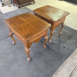 END TABLES WITH DRAWERS IN GREAT CONDITION