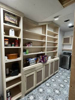 Cabinets 