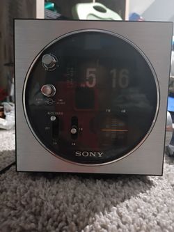 Vintage Sony clock radio