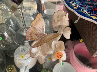 Elegant Butterfly & Floral Decorative Figurine