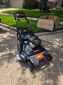 Echo 30 in mower new $1250  Price FIRM// Nueva PRECIO FIRME $1250