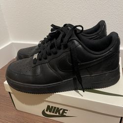 Nike Air Force Black