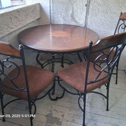 Kitchen Table W Chairs