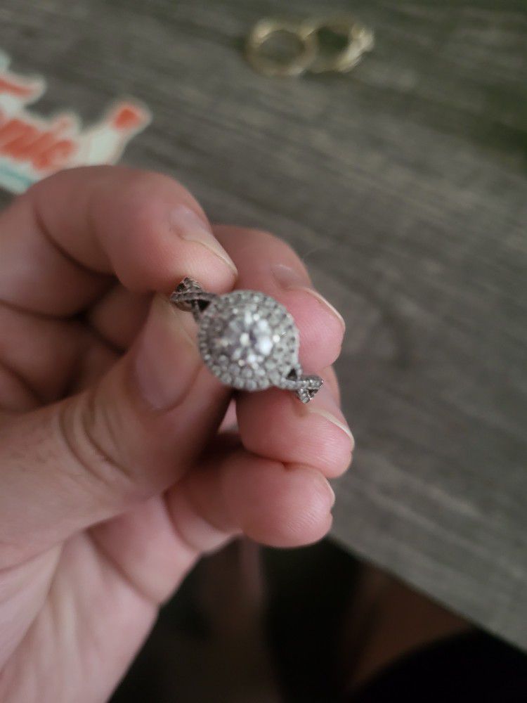 Silver Engagement Ring Size 7.5