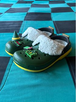 Buddy the Elf x Crocs Fleece Lined Classic Clog Size M5/ W7