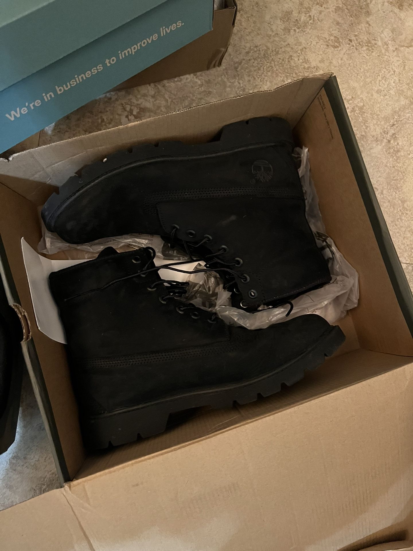 Black Timberland Size 8 Boot 