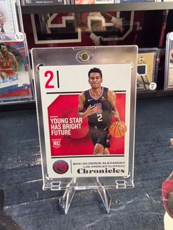 2018-19 Panini Chronicles Shai Gilgeous-Alexander #89 (RC) rookie card.