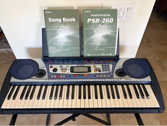 Yamaha Piano Keyboard
