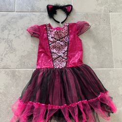 Girl Halloween costume size 7+