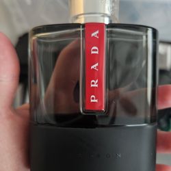 Prada Carbon