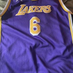 Los Angeles Lakers LeBron James #6 XL Jersey - Purple - Jordan Brand