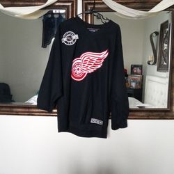 DETROIT RED WINGS JERSEY