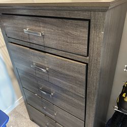 Gray 5-Drawer Dresser