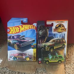 Jurassic World And Hot Wheels Dodge Charger