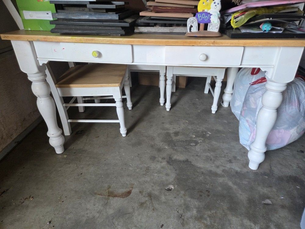 Kitchen Table & Chair Set
