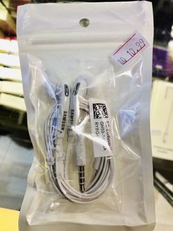 SAMSUNG HEADPHONES WITH GREAT QUALITY!