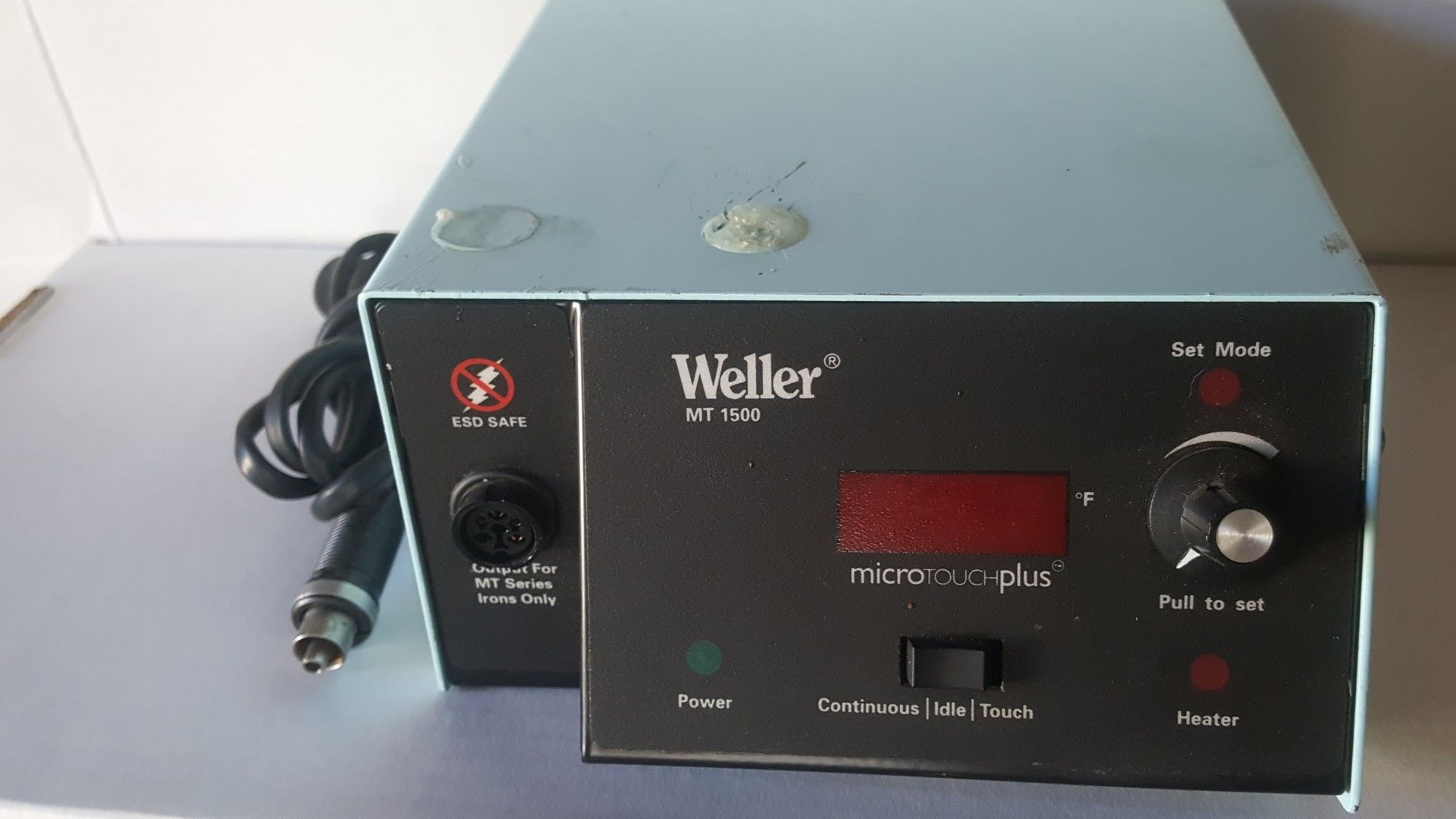 Weller soldering iron