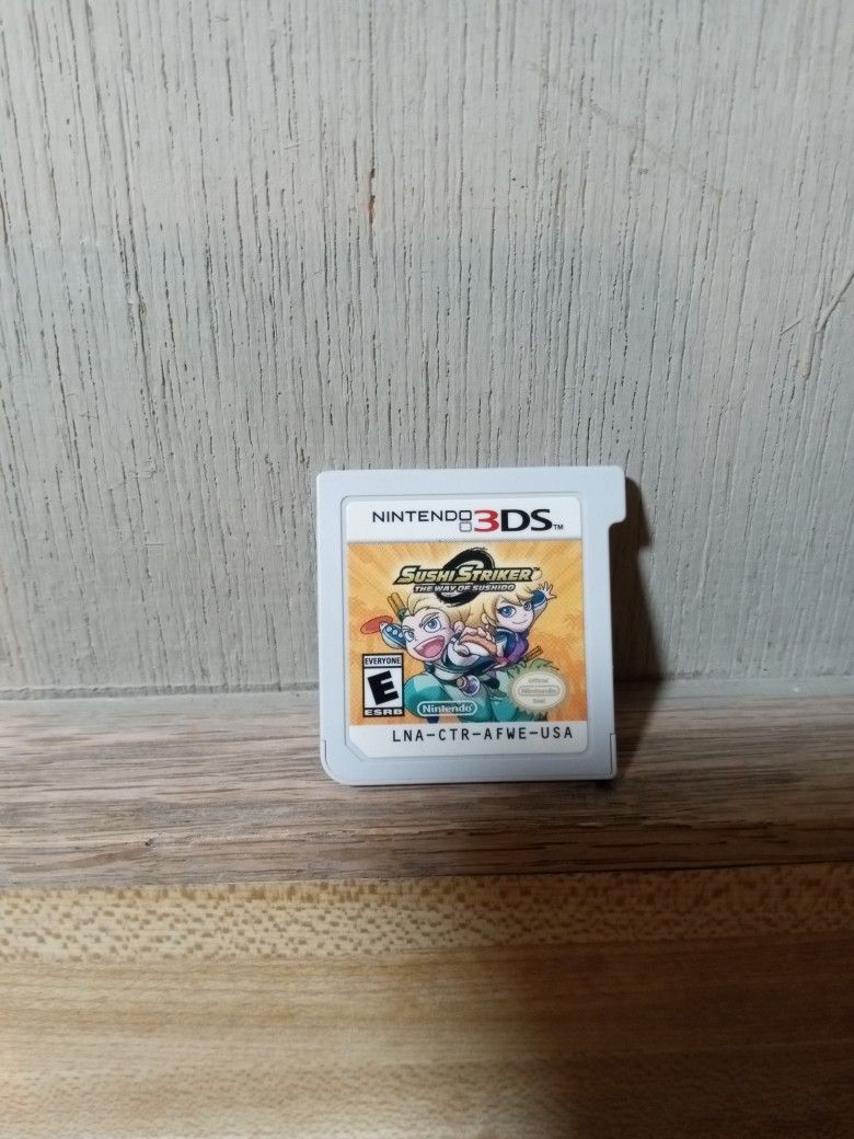Nintendo 3DS 🍣 Striker