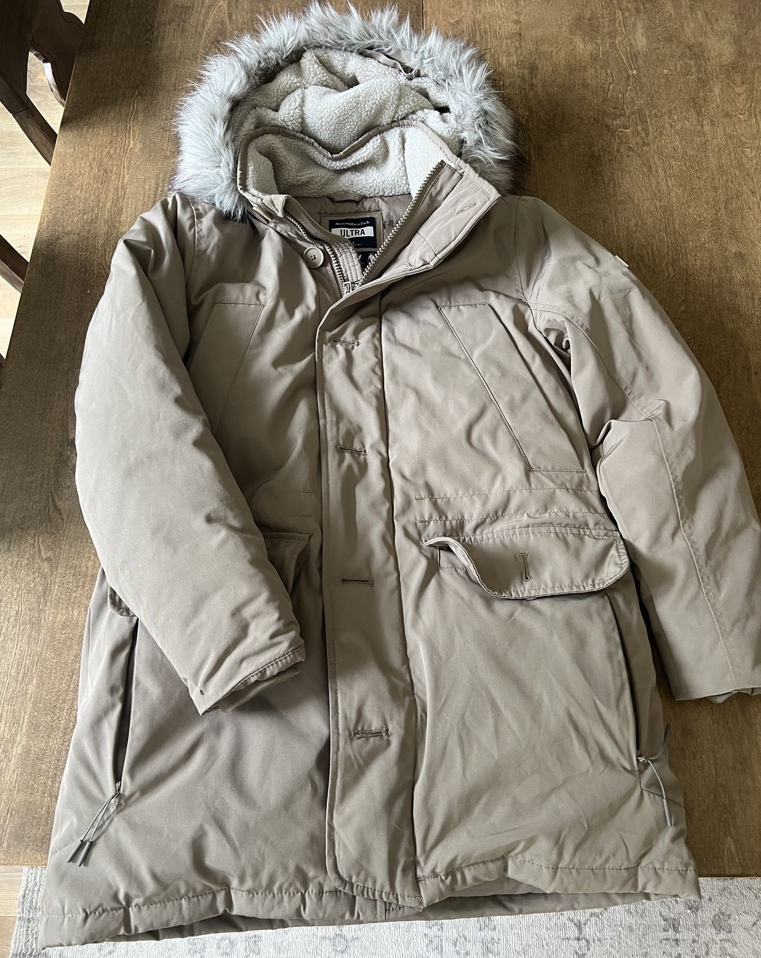 Men’s Small Abercrombie and Fitch Jacket 