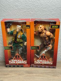 Vintage 1998 Kenner Small Soldiers Chip Hazard & Archer 12” Figures NIB