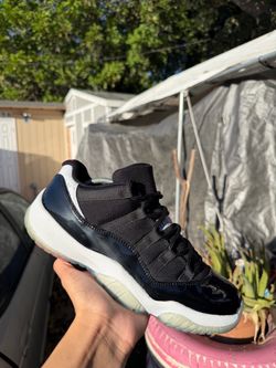 Jordan 11 Low Infrared